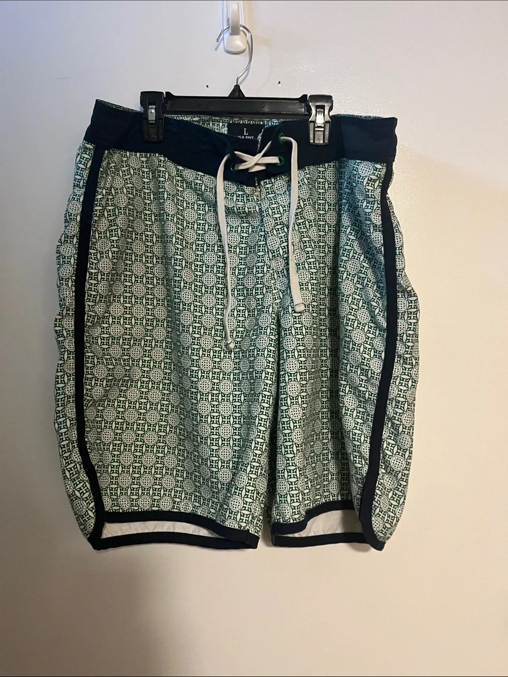 Old Navy Green Geometric Swim Board Shorts with Navy Trim L